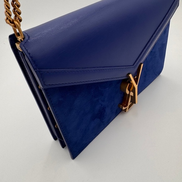 SAINT LAURENT Snooth Calfskin Suede Monogram Cassandra Clasp Bag Bleu Saphr - Picture 2 of 13